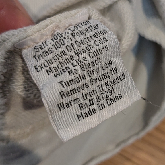 Johnny Was Brielle Floral Embroidered Sweatshirt Gray Medium - Picture 10 of 13